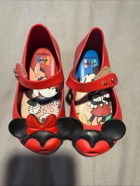 Melissa Kids' Red Minnie Mouse Mary Jane Shoes